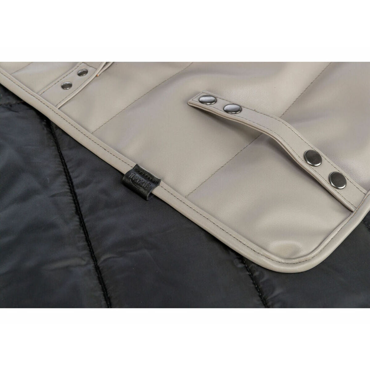 Trixie Decke Für Haustiere Trixie Citystyle Hellgrau Polyester Polyurethan Kunstleder 80 × 80 Cm
